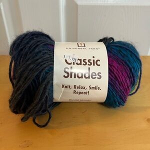Universal Yarn Classic Shades - Discontinued